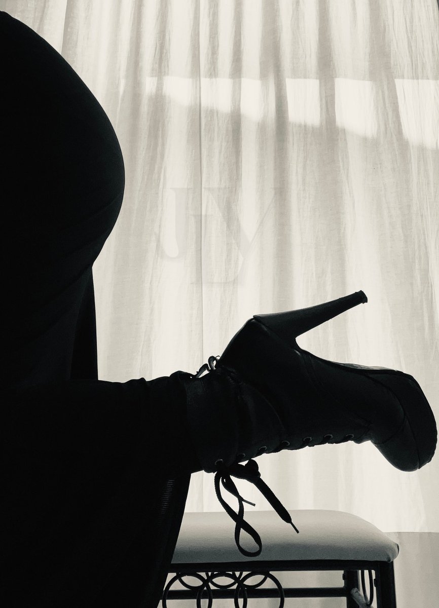 Jane LaVey | Muse & GentleDomme tweet media