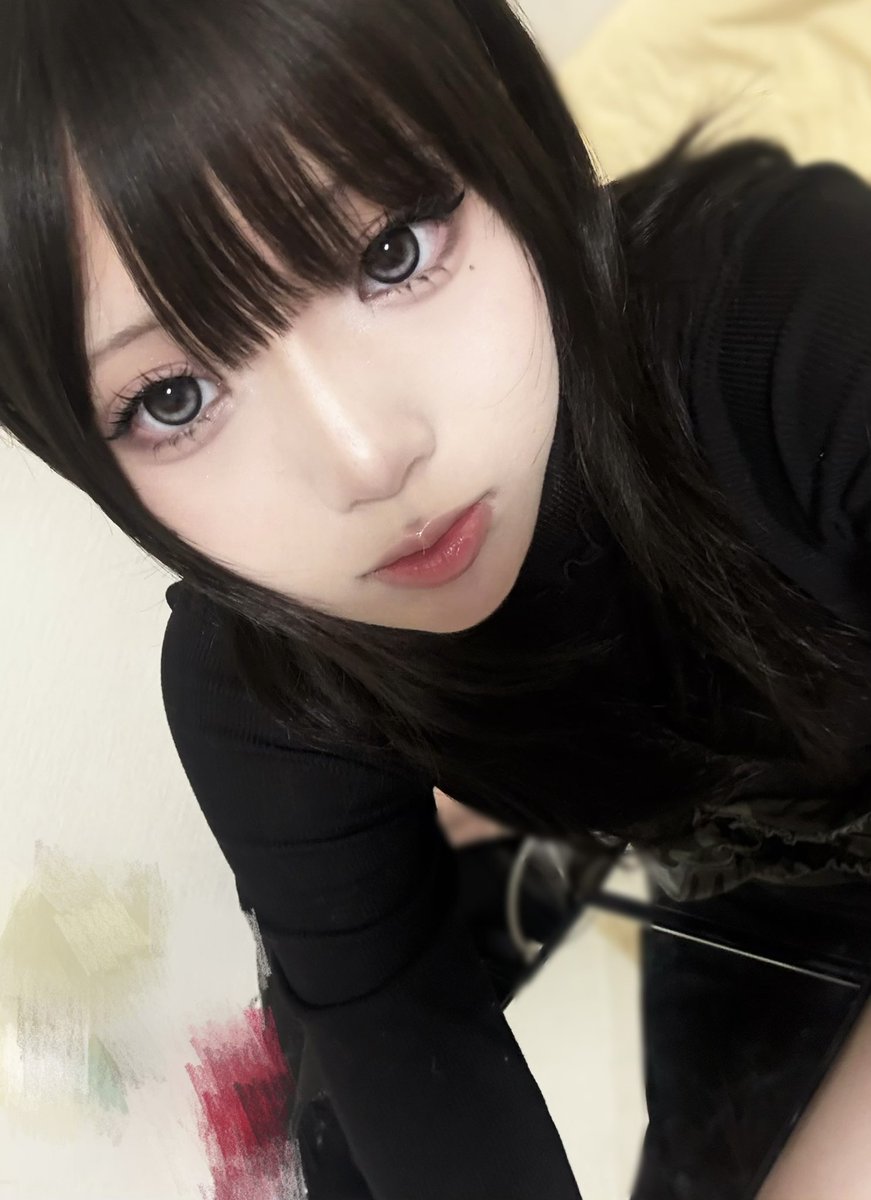 小指 tweet media