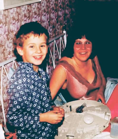 Stu Taylor tweet media