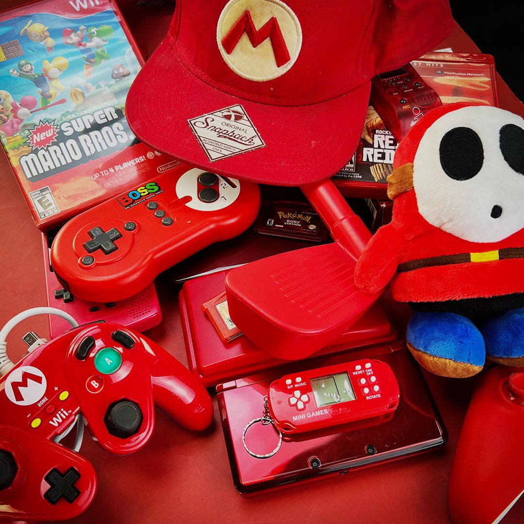 DKOldies's tweet image. What's missing from this photo?
•
•
#retrogaming #nintendo #wii #mario #pokemon #gamingnostalgia