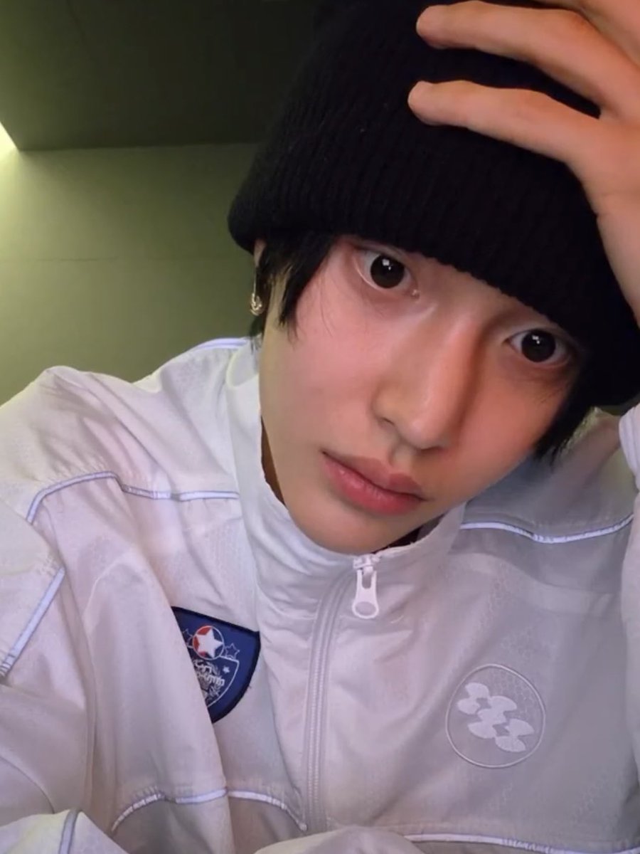 키키 tweet media