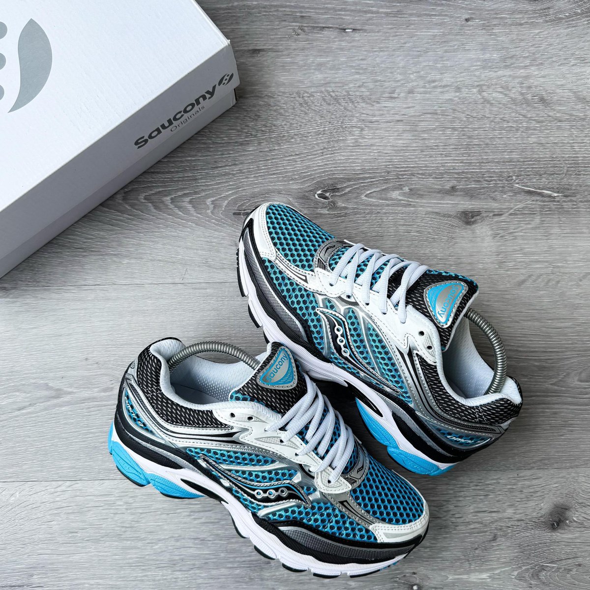 𝒴𝓋𝑜𝓃𝓃𝑒 𝓢𝓷𝓮𝓪𝓴𝓮𝓻 𝓹𝓵𝓾𝓰👟😌 tweet media