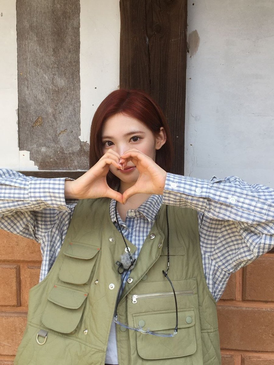 🍓 JIWOO tweet media