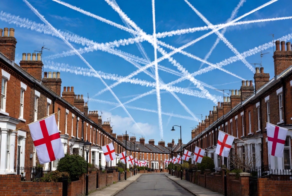 HAARP_UK's tweet photo. HAARP UK’s new corporate policy ensures our Wide Area Nucleation Chemtrails will only be used over areas voting for Reform. https://t.co/8GbXMv1FM4