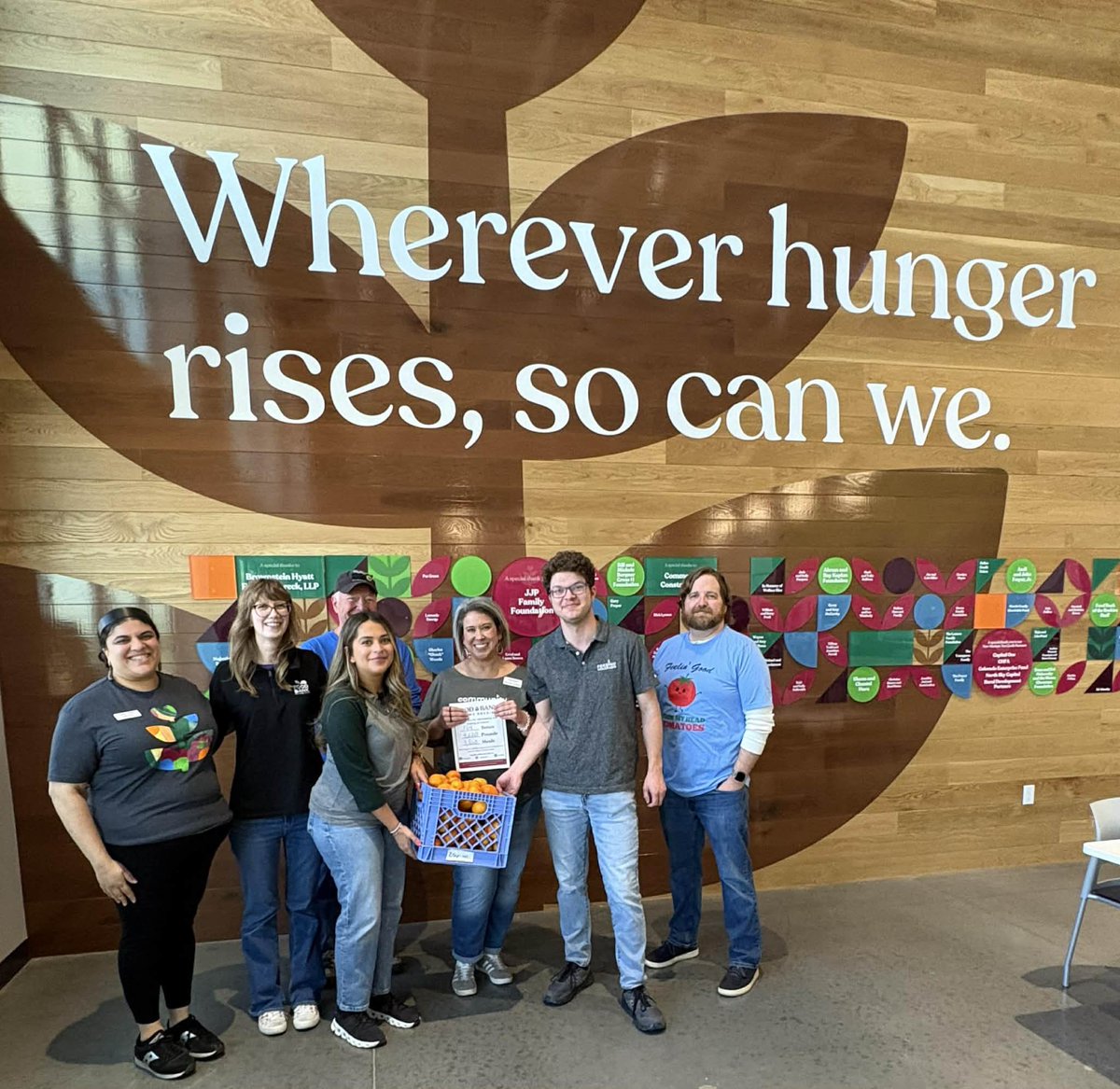 FeedingColorado's tweet photo. Last week, we joined our food bank teams in boxing 154 bags of more than 4,600 pounds of oranges while filming for our upcoming 9Cares Colorado Shares Campaign. Stay tuned for the launch of the campaign later this month to help us fight hunger! https://t.co/IevUdSpztw