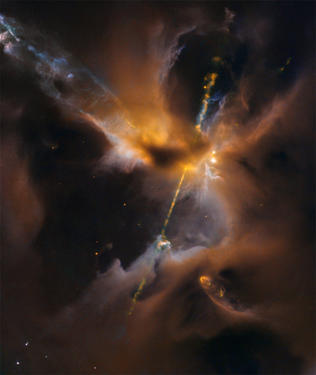 Hubble tweet media