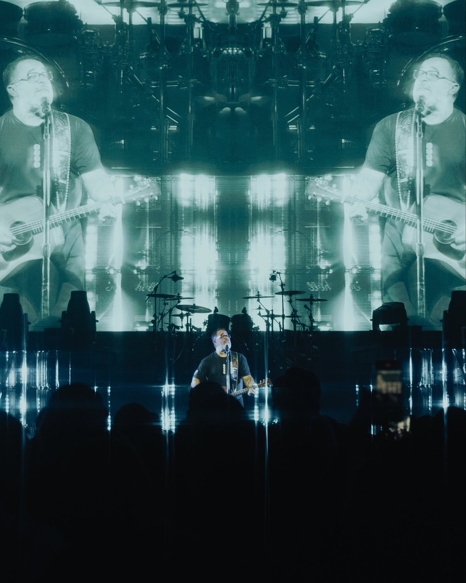 Staind tweet media