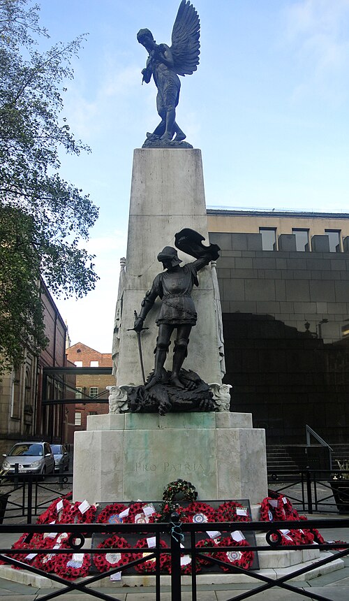 Warmemoria52861's tweet image. Leeds War Memorial - warmemorialstories.com - War Memorial Stories is a methodical digital archive dedicated to preserving the personal narratives behind local war memorials. #Leeds #WarMemorial #Yorkshire