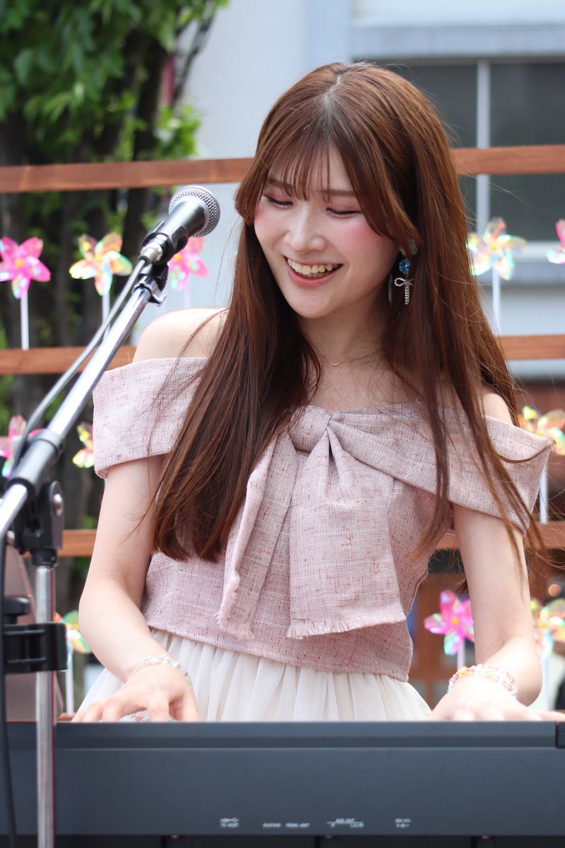 御徒町パンダ横丁ライブ5.4 珠希美いなさんステージ みぃちゃんの歯