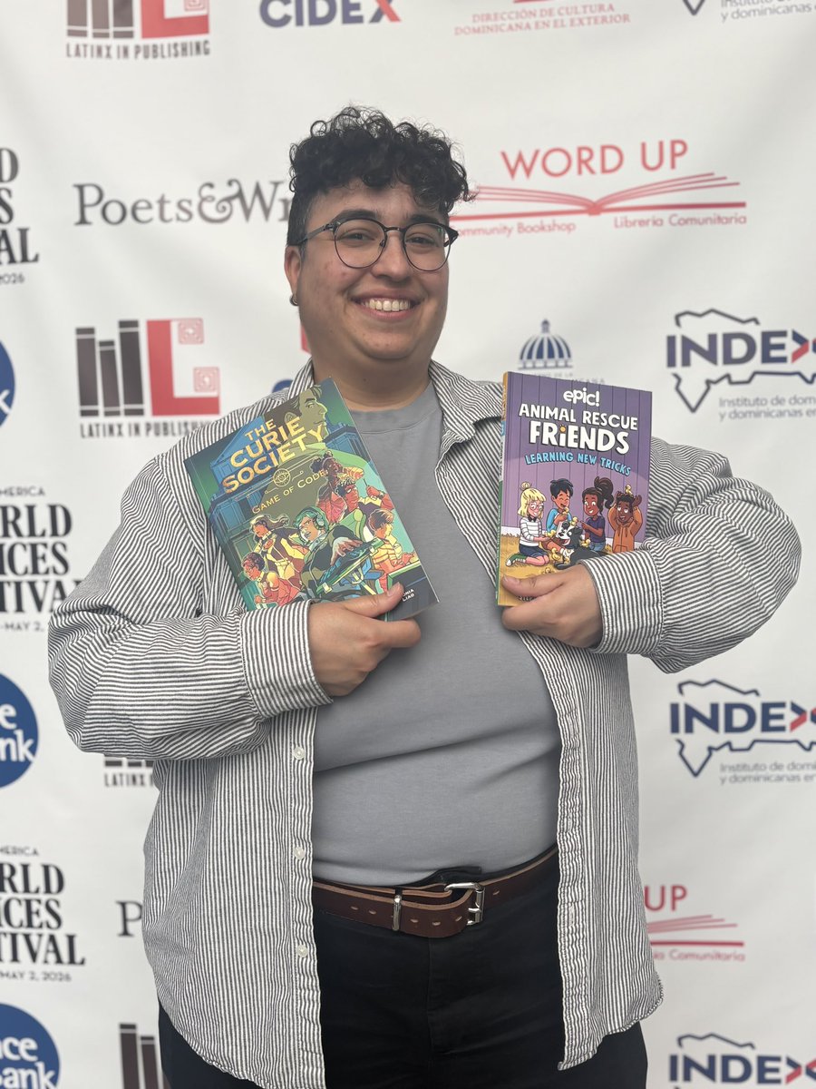 Word Up Community Bookshop/ Librería Comunitaria tweet media