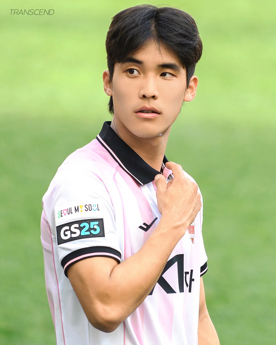 TRANSCENDko's tweet photo. 260418 FC 서울 vs 대전

#fc서울 #fcseoul
#안재민 #ahnjaemin
#서울v대전 https://t.co/opA5O7QB8h