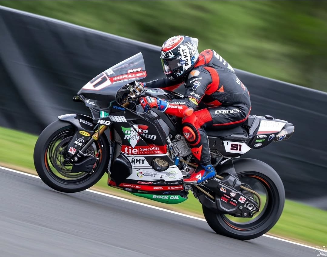 GrassrootsToGP's tweet image. It is two from two for Kyle ryde racing #77;

🥇 Kyle Ryde 
🥈 Leon Haslam 
🥉 Brad Ray 

4th. Scott Redding 
5th. Storm 'Lord' Stacey 
6th. Max Cook 
7th. Ryan Vickers 
8th. Rory Skinner 
9th. Joe Talbot 

#BSB #Ducati
