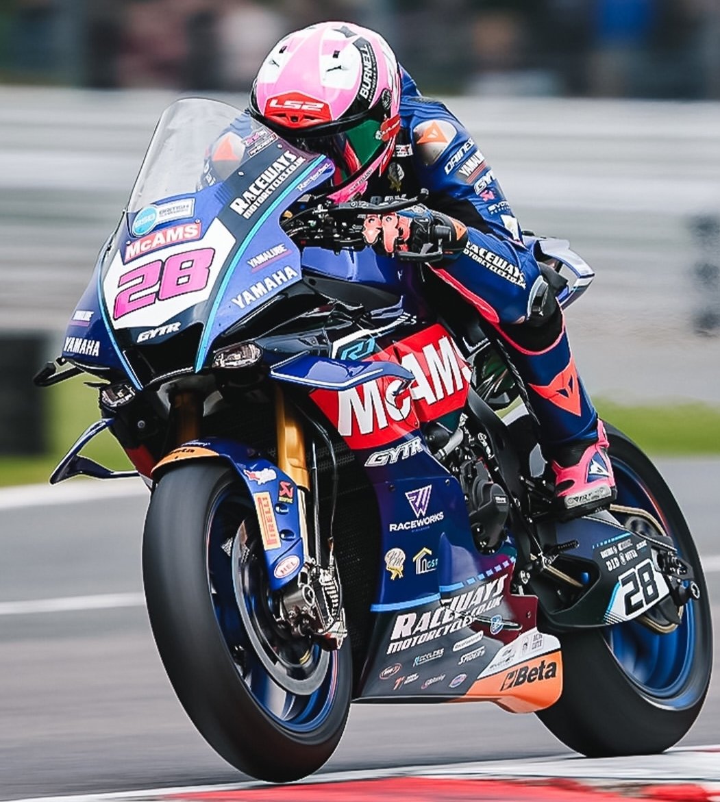GrassrootsToGP's tweet image. It is two from two for Kyle ryde racing #77;

🥇 Kyle Ryde 
🥈 Leon Haslam 
🥉 Brad Ray 

4th. Scott Redding 
5th. Storm 'Lord' Stacey 
6th. Max Cook 
7th. Ryan Vickers 
8th. Rory Skinner 
9th. Joe Talbot 

#BSB #Ducati
