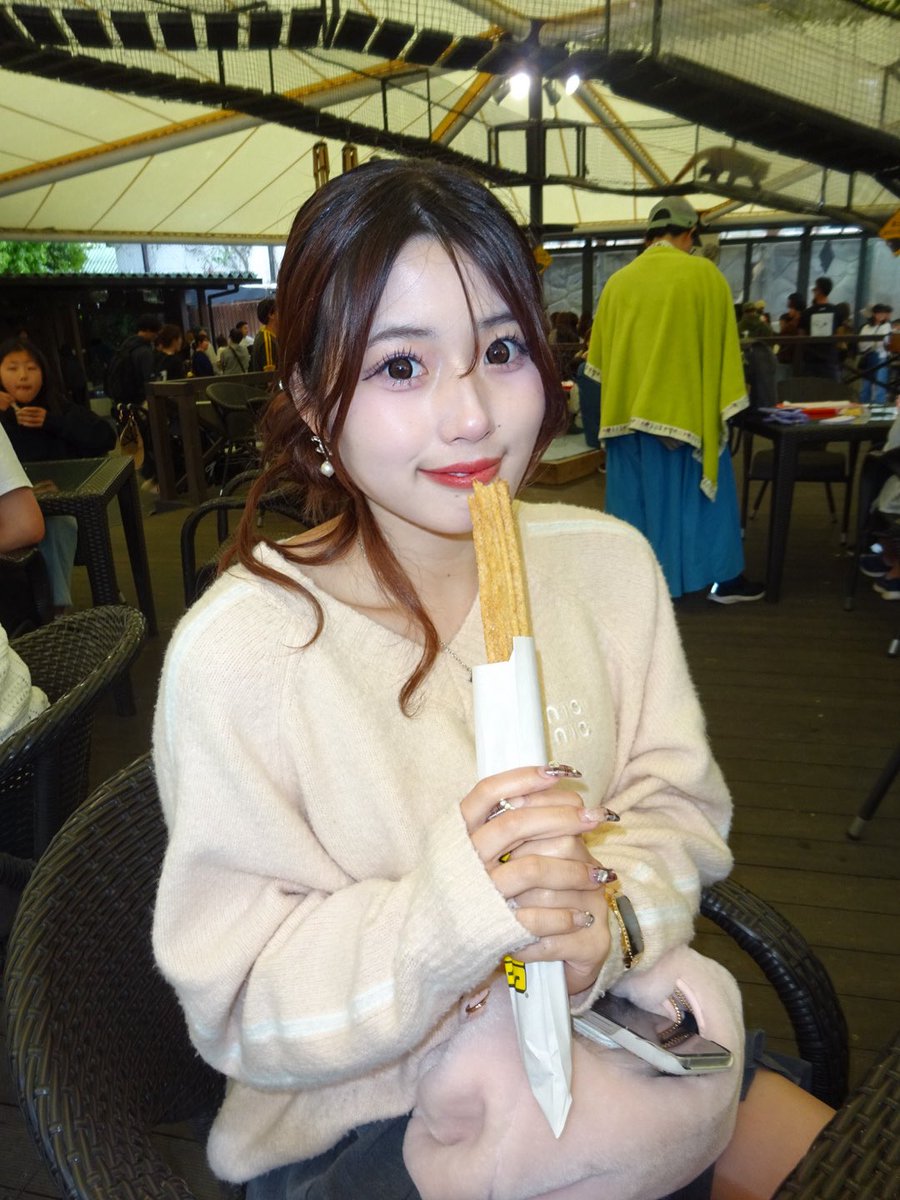 万桜 tweet media
