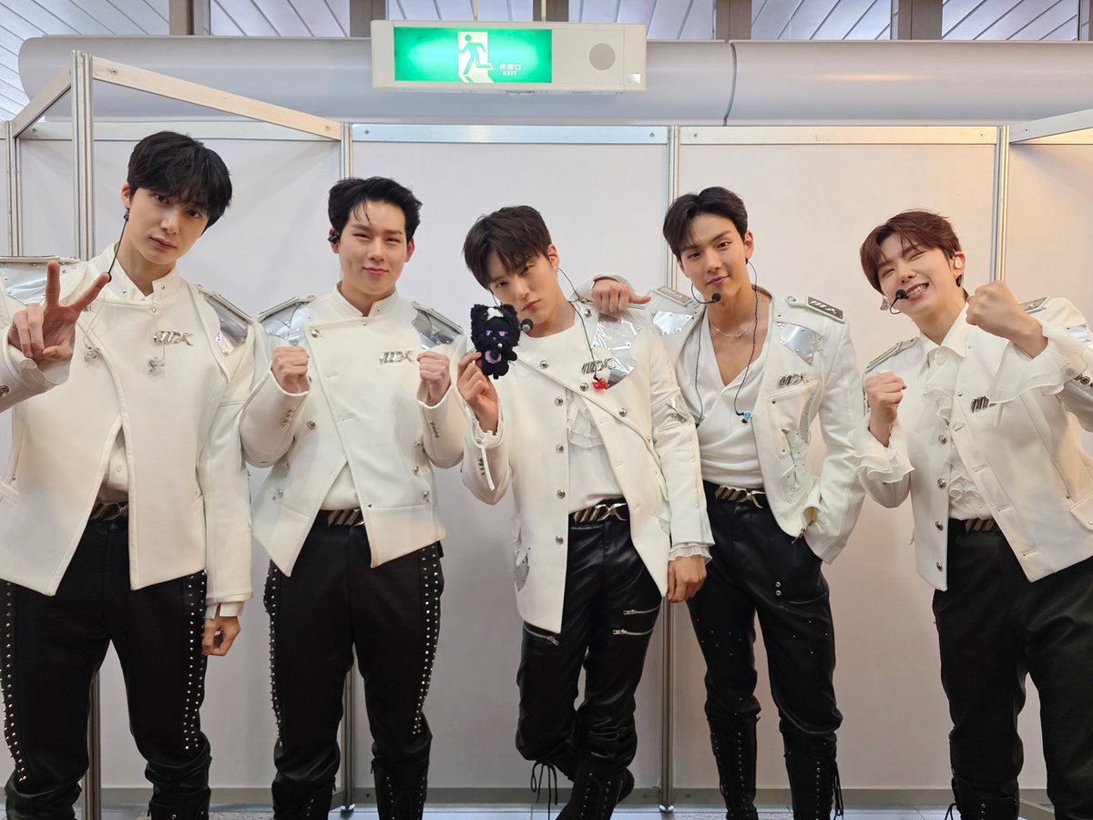MONSTA X OFFICIAL JP tweet media