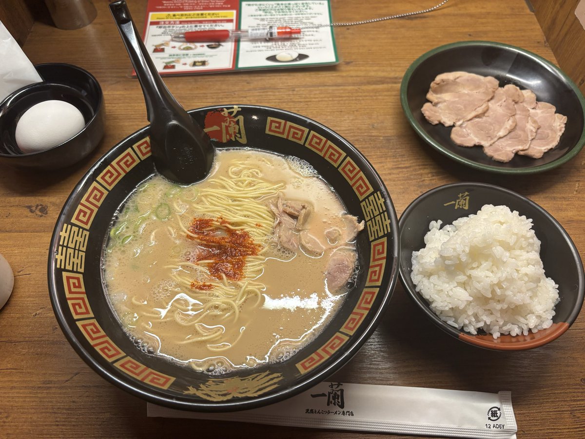 中@VMG tweet media