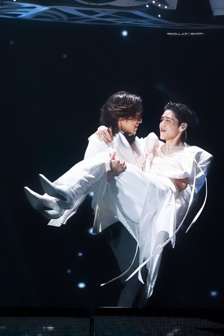 สายลมของน้องพีพี💜🧡 tweet media