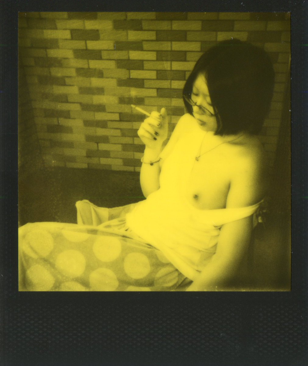 logit46's tweet photo. 投稿

@Fengsiyuan 
@XXman61101766
@tbzt2024 

#广州摄影 #广州约拍 #私房 #私房寫真
#私房拍摄 #私房攝影 #摄影 #人体 #宝丽来  #polaroid https://t.co/fyPVbfzIyO