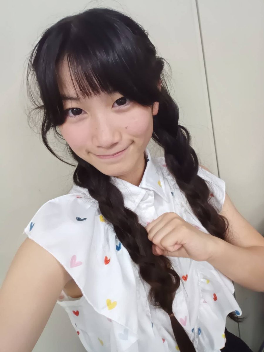 今日のライブ見てくれてありがとう御座いました🙇
高田馬場BSホールさんも出演させて頂きありがとうございました✨️
次ののライブはHONEYHIVE として5月6日にwith原宿さんに出演させて頂きます！

#CHiCKちゃん #板花希音 #アイドル