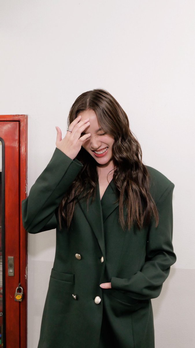 𝐊_𝐓𝐍 หมาแว่น ธนานนท์ 🐰🌷 tweet media