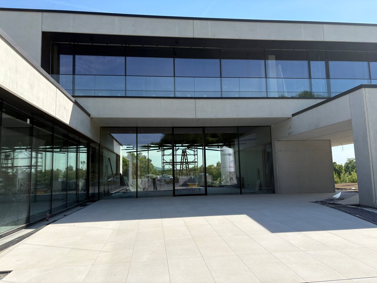 ingos's tweet photo. Ab 01.06. findet Ihr uns am neuen Standort im Gewerbepark 2 in Iggensbach! Wir freuen uns auf interessante Gespräche und innovative Ideen https://t.co/AqgJx6wkey