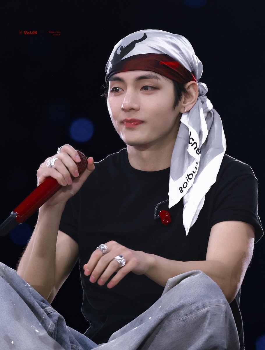 ˚ྀི🦋༘⋆ (@love_thvtaetae) / Posts / X