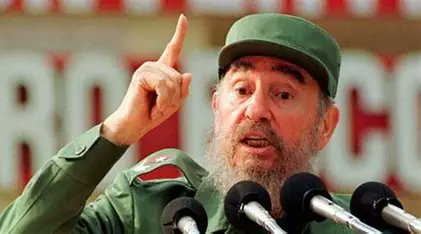“Nosotros no podemos cruzarnos de brazos, debemos exigir soluciones, pues tenemos derecho a sobrevivir a los peligros que nos amenazan y a vivir con dignidad y paz”.
#FidelPorSiempre <a href="/dpestgo/">DGE Santiago de Cuba</a>
#CubaPorLaPaz <a href="/CubaMined/">MINED</a> <a href="/FrenteDme/">Dirección General de Educación Tercer Frente</a>