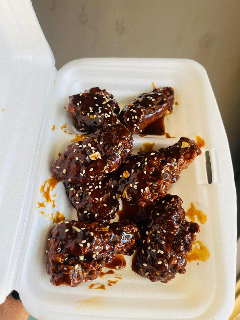 Divine Eats tweet media