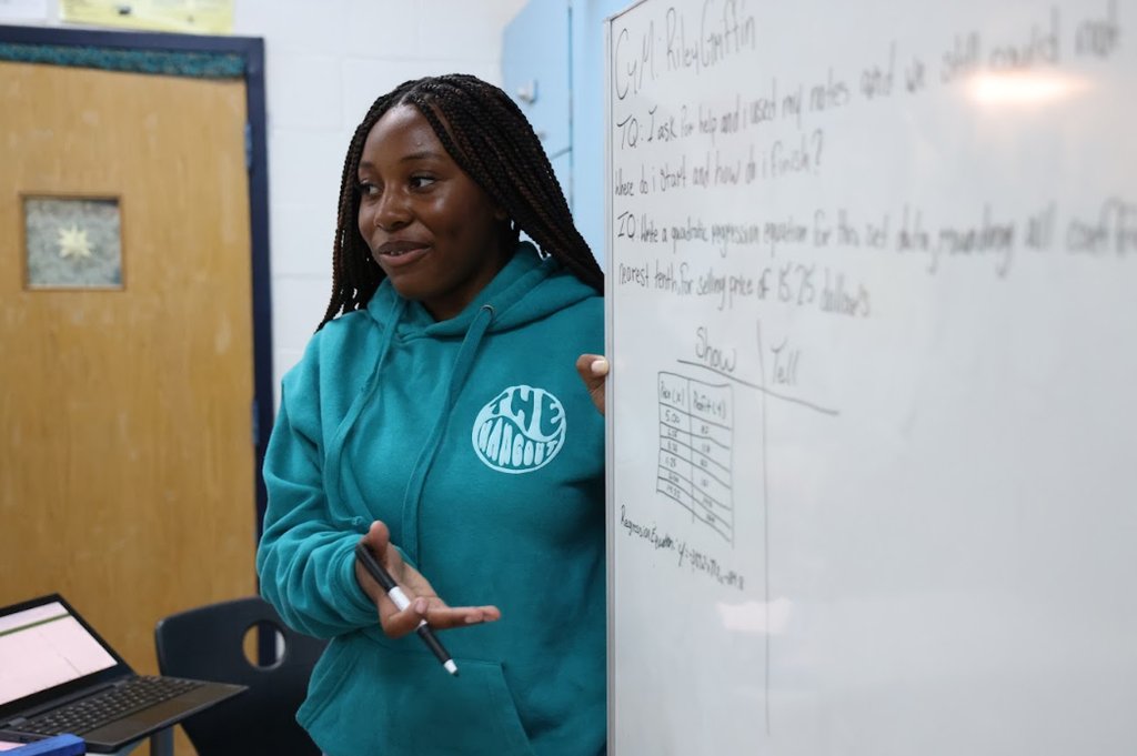 IndianRiverMid1's tweet photo. We’re proud to share that Indian River Middle School has been revalidated as an AVID National Demonstration School! #CPSCelebrates @cpschoolsva https://t.co/r5Arv8pX9m