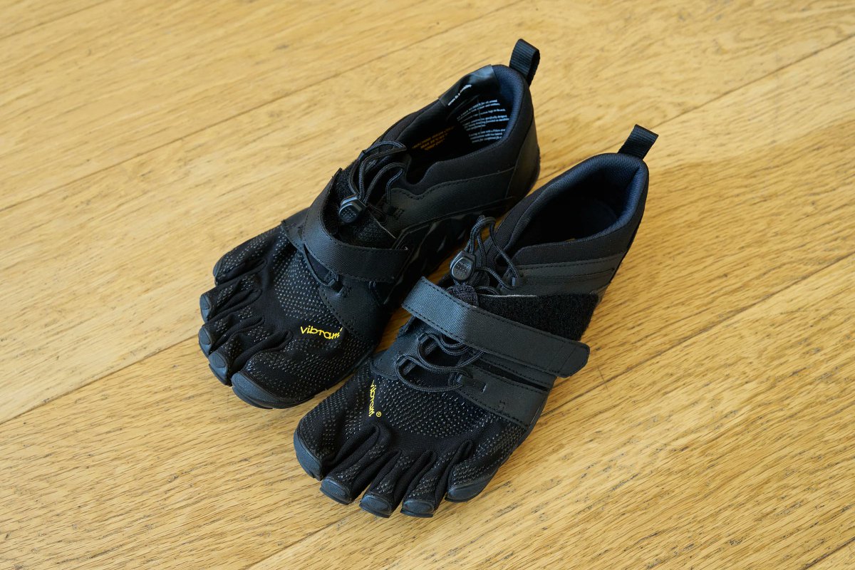 FASHIONSNAP tweet media