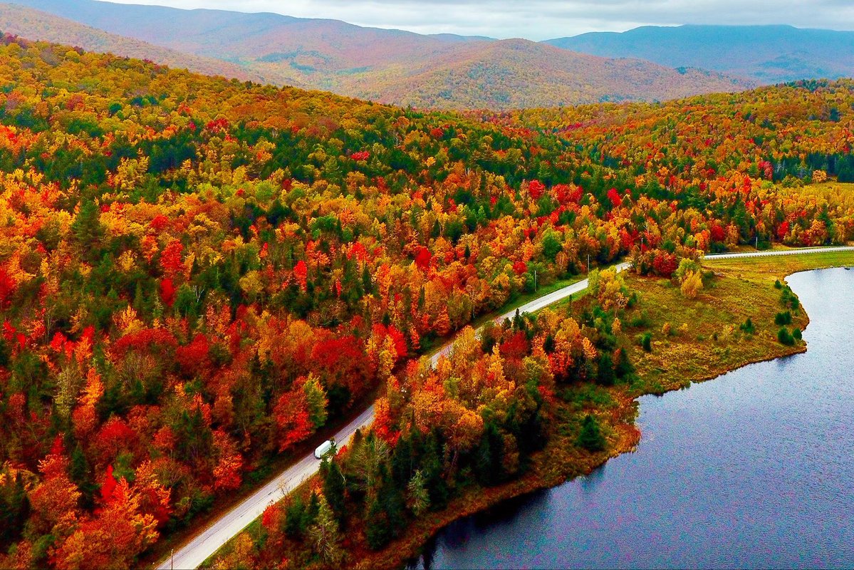 We know people post stuff like this and it’s trendy to trash the U.S. on social media, but the U.S. is one of the most beautiful places on Earth