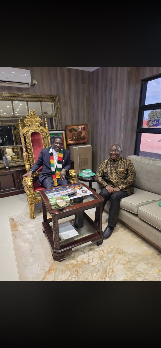 LynneStactia's tweet photo. 😂😂😂🤣🤞 King Hezekiah Ngavamiswe ! https://t.co/FdJJhxoplp