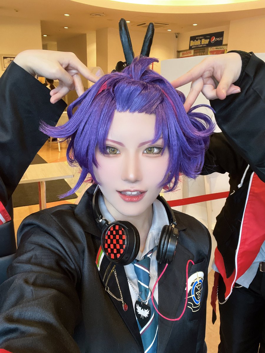 モコ tweet media