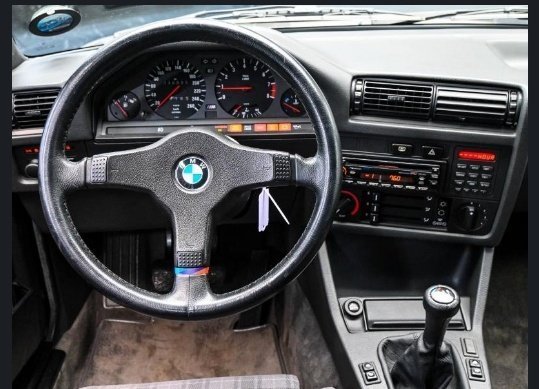 BoitumeloCaleb's tweet photo. Once upon a time in 📍 South Africa 👇
R2 999 995(sold) 
#M3Monday #40 years of BMW M3 
 
1989 BMW M3 E30 Coupe
Original Japanese 🇯🇵 import registered in 📍 South Africa
(38 000 km).

Current listing on the E30 M3 is around R4 300 000😩 https://t.co/BPXYD9LZLr