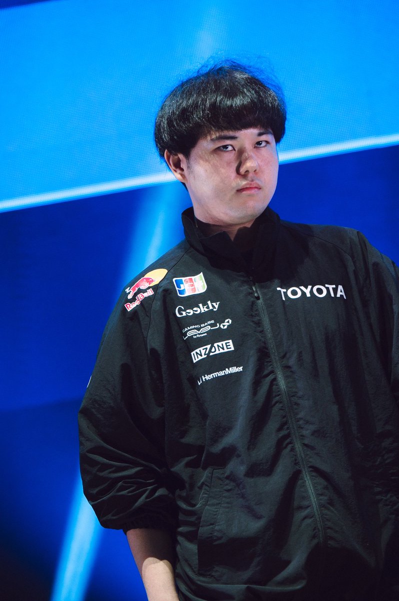 eSports_creatures tweet media