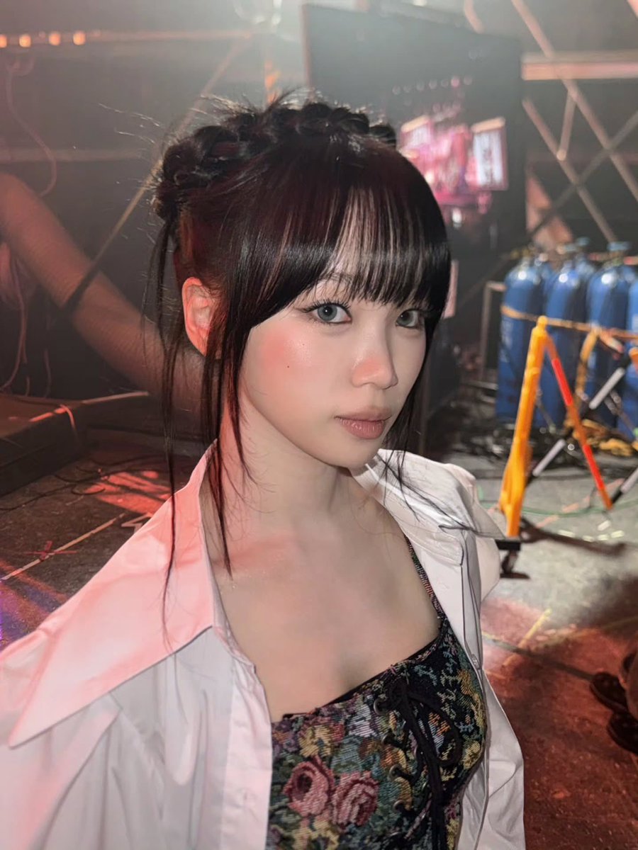 밒 tweet media