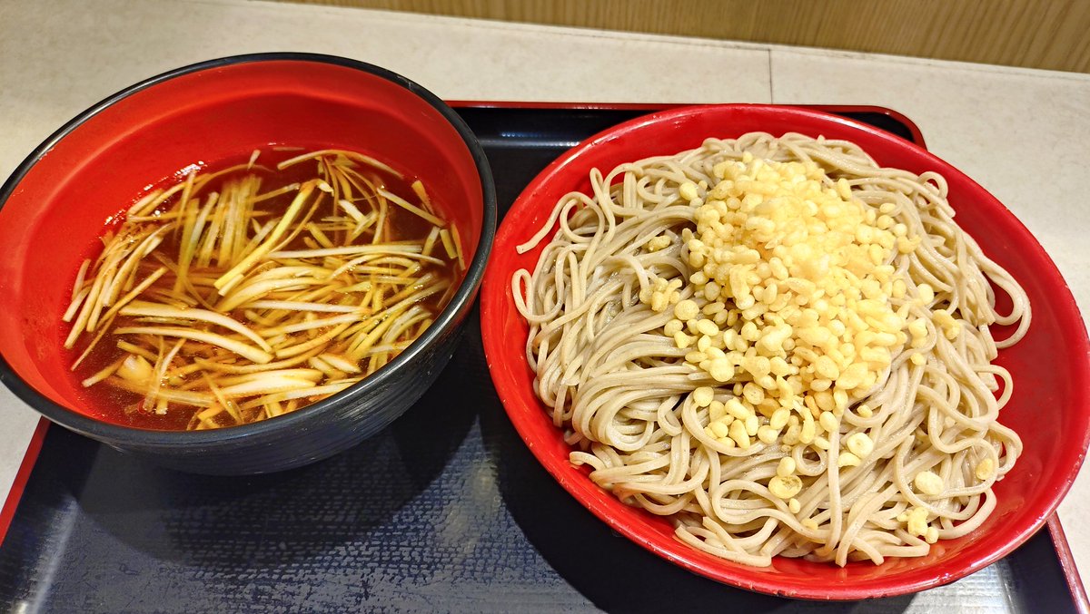 富士そば 荻窪南口店
鶏ねぎラー油つけそば
680円
