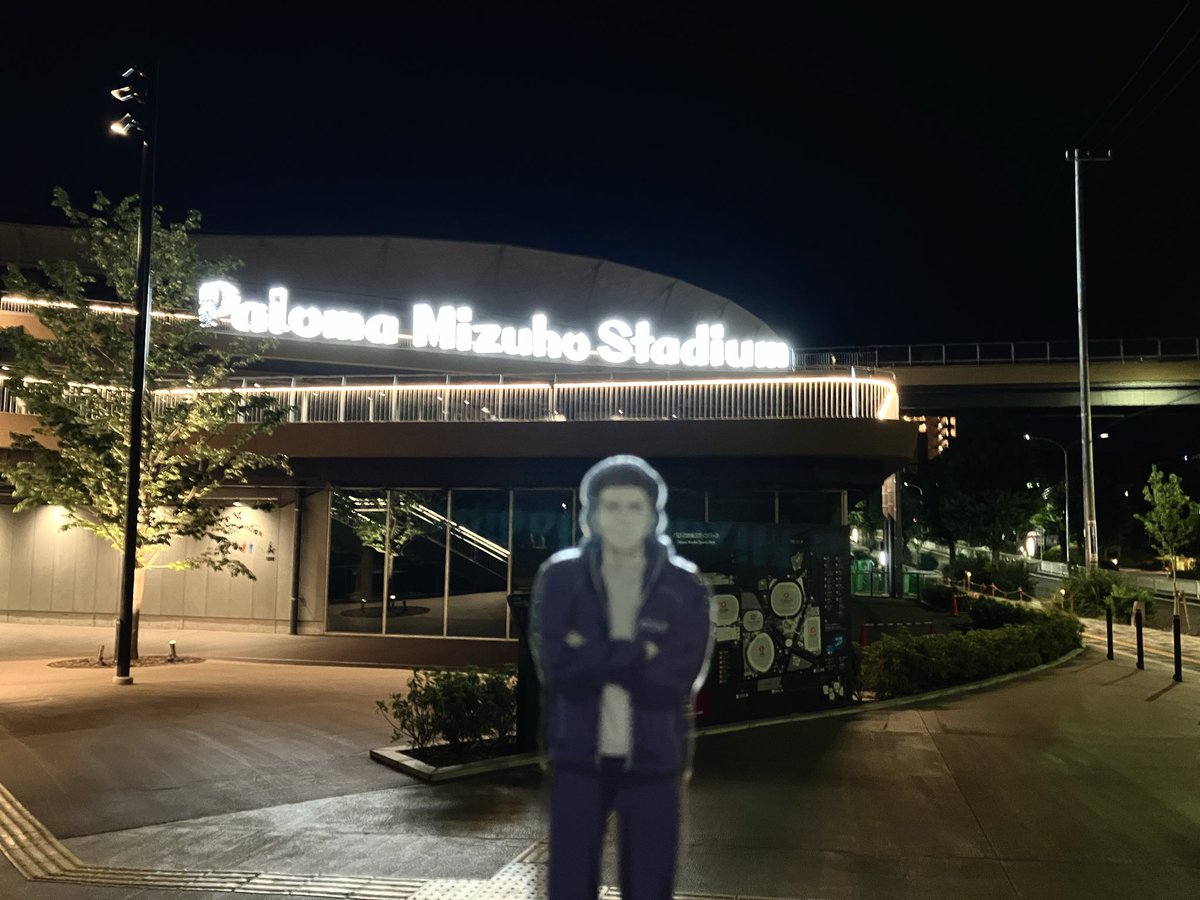 しらせ tweet media