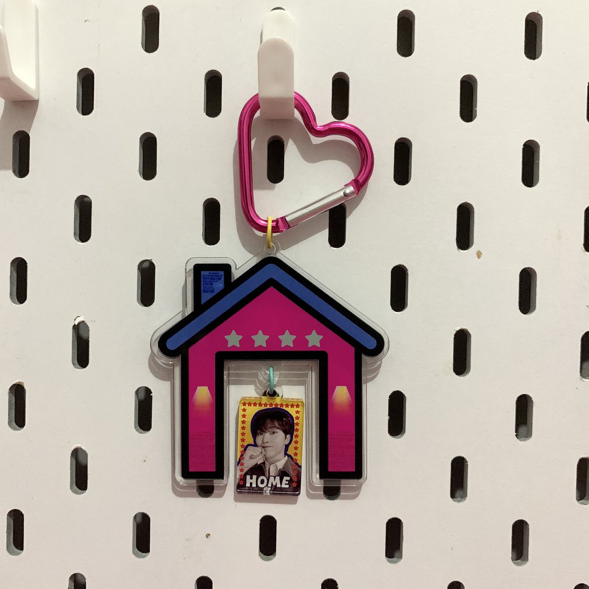 kyeopthings_'s tweet photo. [ help like &amp; reshare 🫶🏼 ]

🎁 HAPPY BIRTHDAY KIT—MAY BUDDIES + YE - ON H2H 🎁

🧁 home keychain
🧁 name keychain
🧁 sticker

🗓️ : PO sampai 12 Mei 2026
🔗 : https://t.co/ztqDInLUPP

🌐 WW GO pls dm first 💞

happy shopping 🩵__🩵 https://t.co/An2yFRQPFu