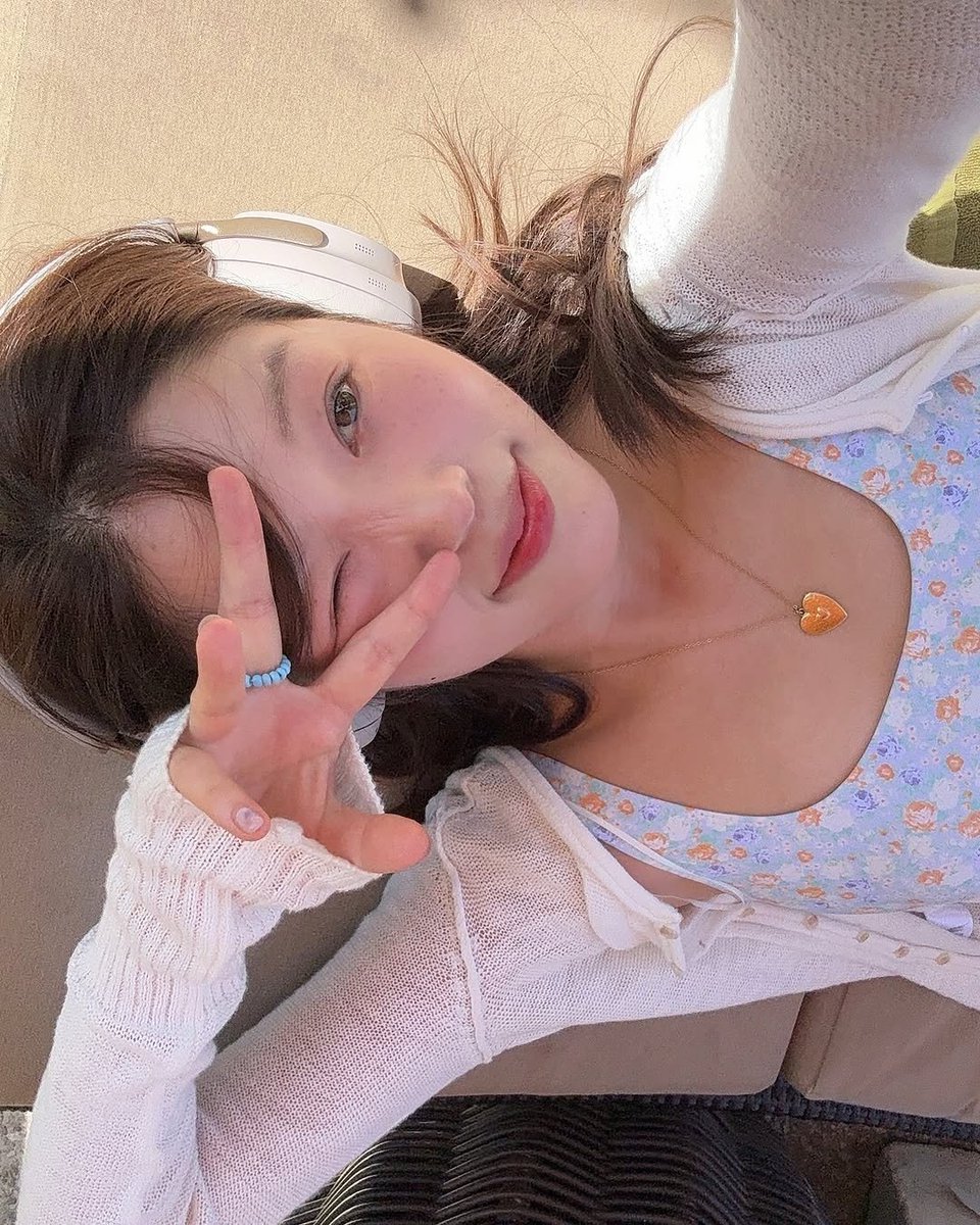 jiwoo tweet media