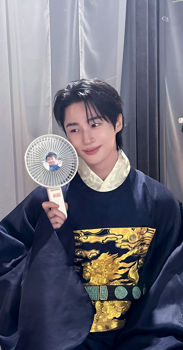 우서기愛 (그레이스춘삼) tweet media