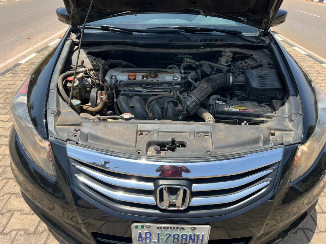 Chubystringz's tweet photo. Belgium standard Honda accord 2012 model with an excellent engine and gear ⚙️ ac 100% 
Price: 5.4m
 Abuja deal

Peter obi portable Carter adc https://t.co/C1dnHr4hsC