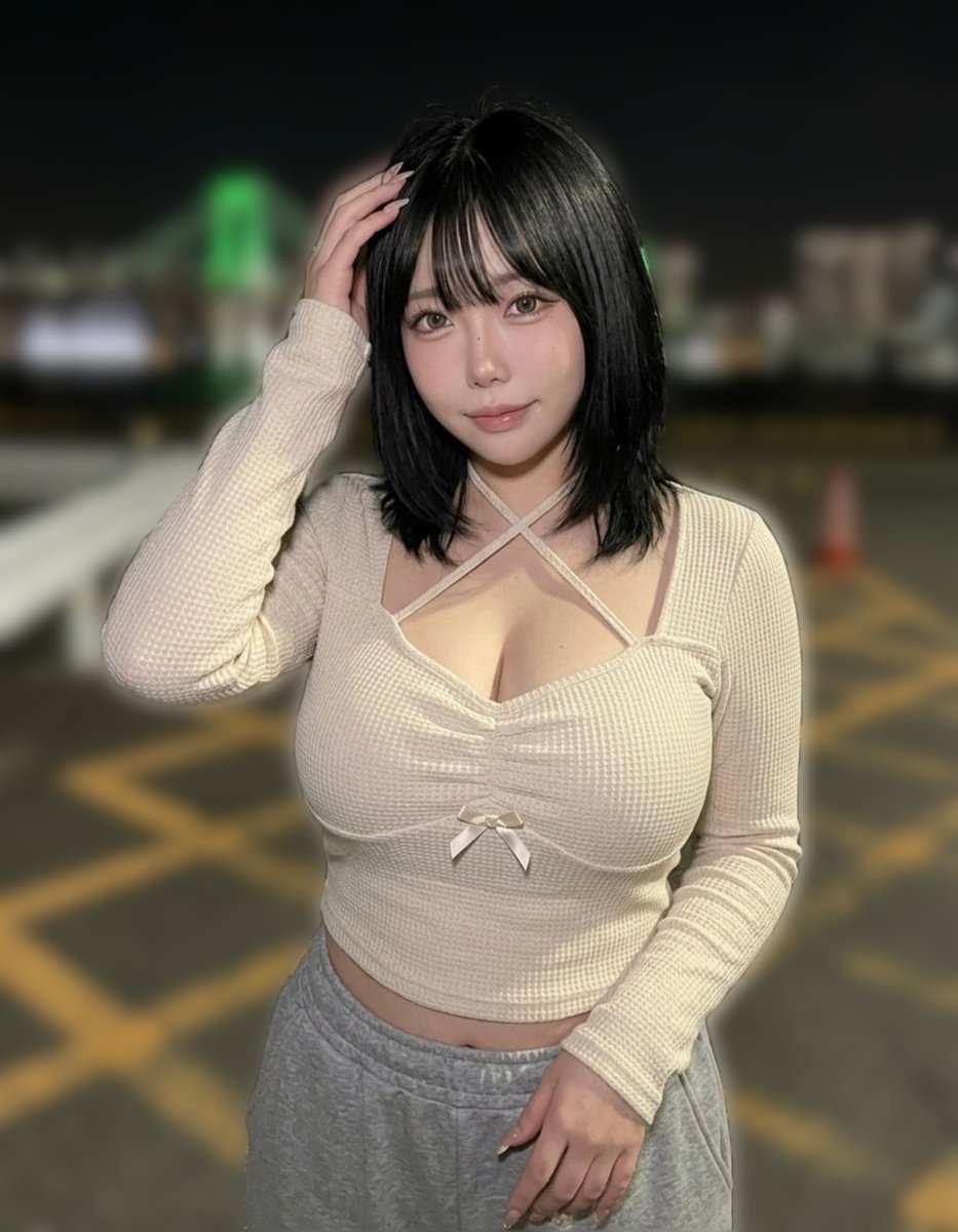 もか tweet media