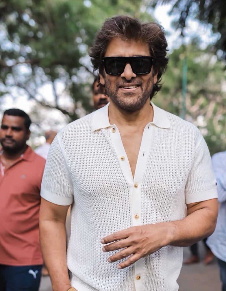 KollyCensor's tweet photo. Coward snakes hesitated to show their support openly, meanwhile the gut fellows Chiyaan &amp; STR 🔥👏🏻 https://t.co/cr3veeerJb