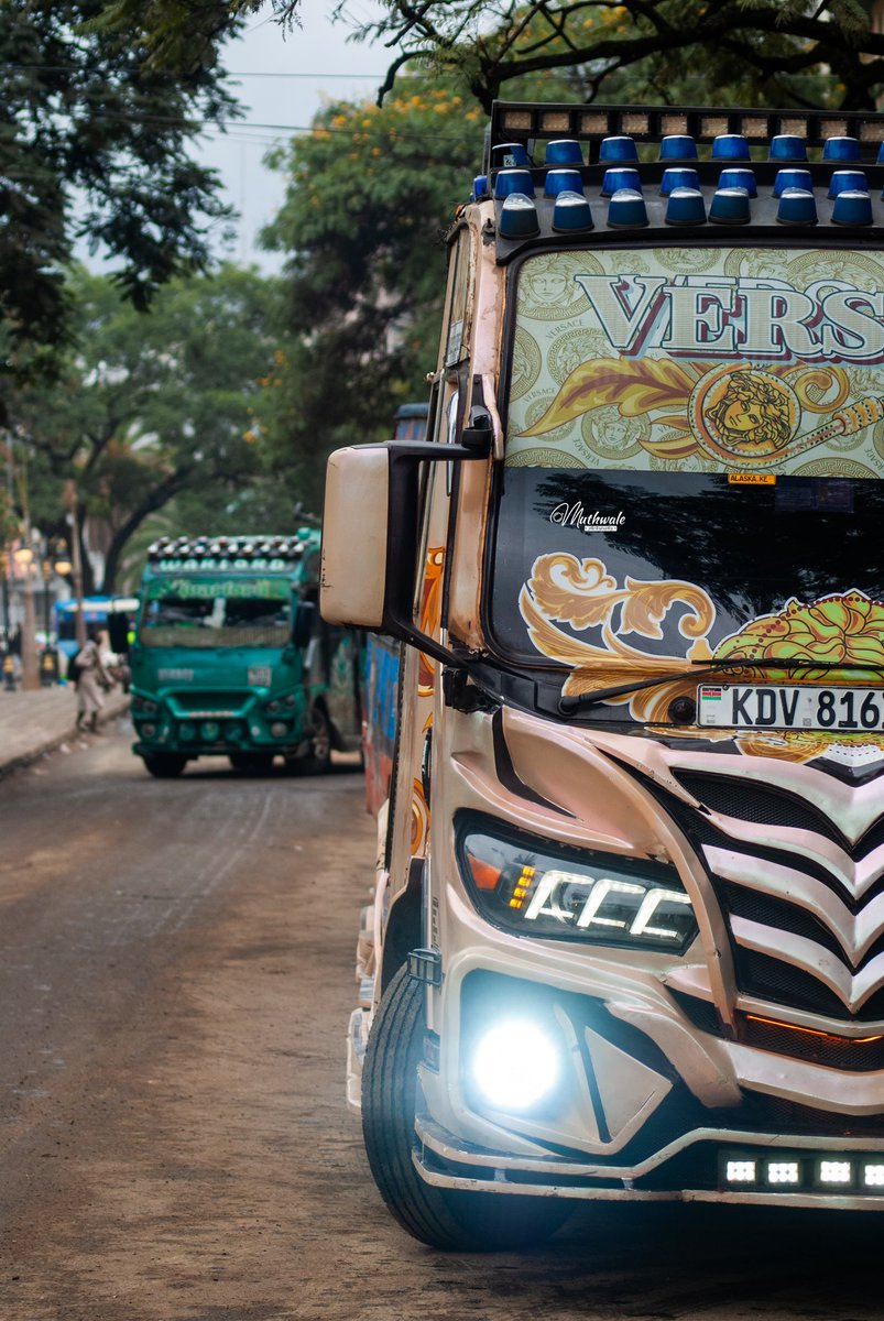 urban_wheezc's tweet photo. VERSACE ๐ฅ๐
KDV 816D representing 125 Rongai in pure luxury.
MAJORITY LEADER on the streets.
Sule Pon De Wheel controlling the machine ๐ฎโ๐จ๐
#obungajr #NganyaCulture #MatatuLifestyle #NairobiStreets #MatatuCulture https://t.co/tKr5jxicI2