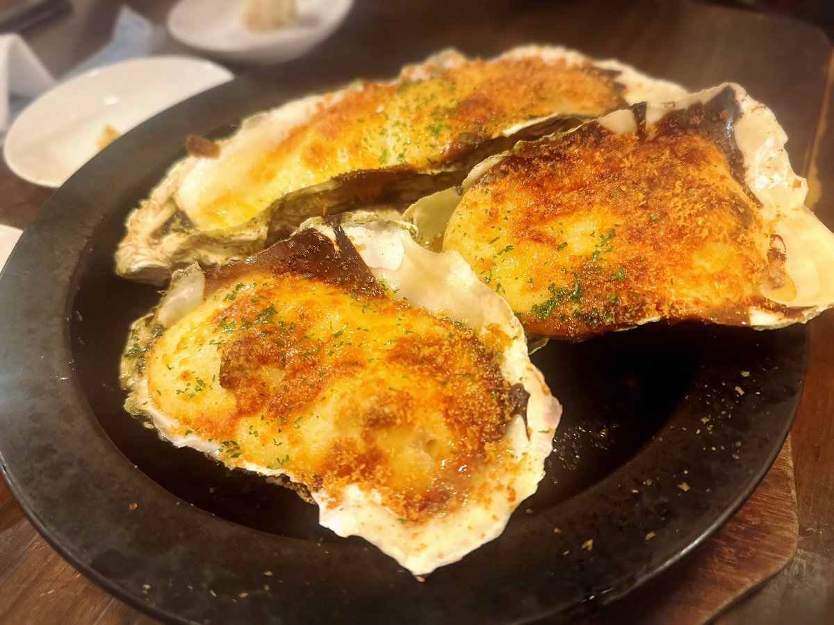 こんばんは😊
今日は、ルミネtheよしもと 行って来ました
GW特別興行＜１回目＞
村上ショージ／パンクブーブー／もりやすバンバンビガロ／囲碁将棋／ジェラードン／マルセイユ／空気階段／ヨネダ2000
面白かった✧*｡(ˊᗜˋ*)✧*｡
3日間のお休みだったけど、
リフレッシュ出来ましたᐠ(*ˊ˘ˋ*)ᐟ
