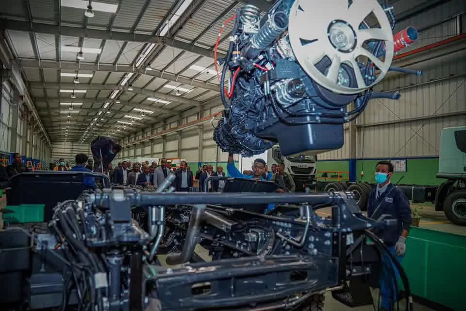 ETEmbassyJIB's tweet image. A journey from dependency to sovereignty! The #MadeInEthiopia mov’t demonstrated that the #manufacturing sector is achieving #market-led growth, breaking down structural barriers and boosting national #production capacity towards greater economic sovereignty.
#EthiopiaDelivers