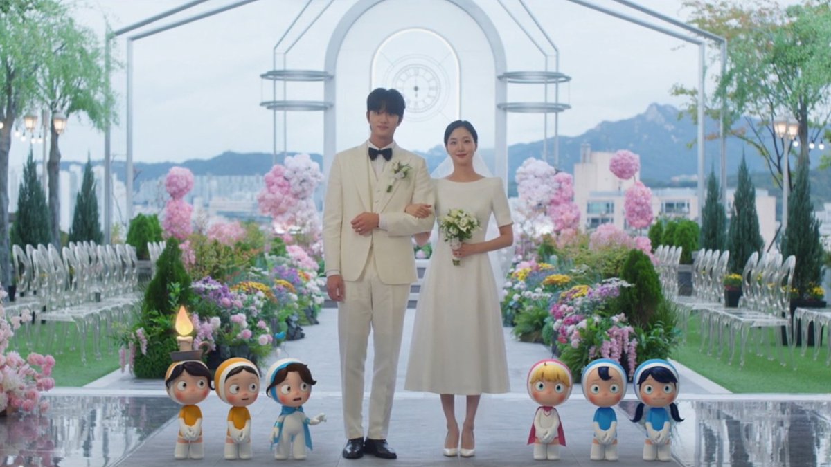goeunns's tweet photo. WHO IS CUTTING ONIONS 😭😭😭 #YumisCells3 https://t.co/1GzL7ZgZYJ