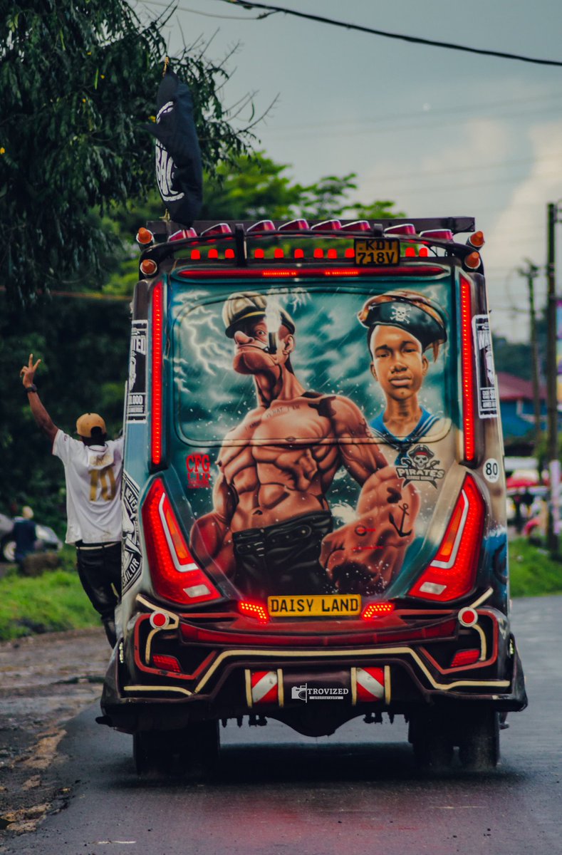 urban_wheezc's tweet photo. DAISY LAND on the move ๐จ
Junction fully represented.
This is culture, not just a ride.
#obungajr #NganyaCulture #MatatuLifestyle #NairobiStreets #MatatuCulture https://t.co/9HUg2exT5a