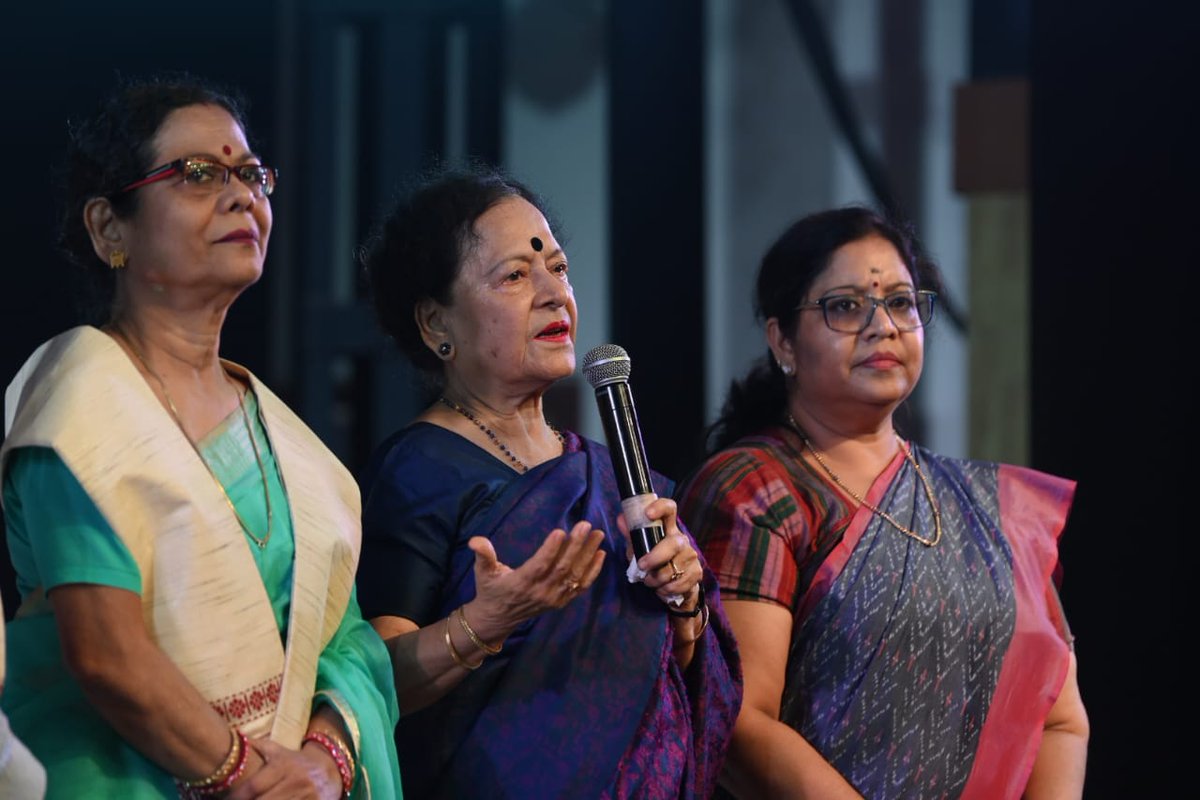 Culturedeptt's tweet image. ଓଡ଼ିଆ ଭାଷା, ସାହିତ୍ୟ ଓ ସଂସ୍କୃତି ବିଭାଗ ଆନୁକୂଲ୍ୟରେ ଗୁରୁ କେଳୁଚରଣ ମହାପାତ୍ର ଓଡ଼ିଶୀ ଗବେଷଣା କେନ୍ଦ୍ରର ଇଣ୍ଟର୍ନସିପ୍ ଆଡ଼ଭାନ୍ସ କୋର୍ସରେ ୨୦୨୬-୨୮ ଶିକ୍ଷାବର୍ଷ ପାଇଁ ନାମ ଲେଖାଇଥିବା ଛାତ୍ରଛାତ୍ରୀମାନଙ୍କର ପ୍ରବେଶ ଉତ୍ସବ କାର୍ଯ୍ୟକ୍ରମ ଅନୁଷ୍ଠିତ ହୋଇଯାଇଛି।
#culture #odishaculture #odissi #Odisha